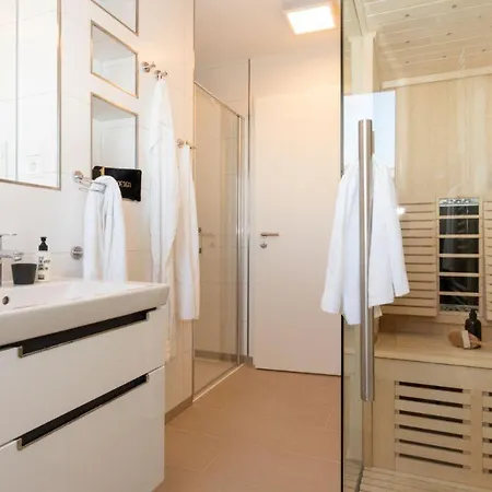 Apartmenthaus-kiki-wohnung-gluecksgefuehle Apartment
