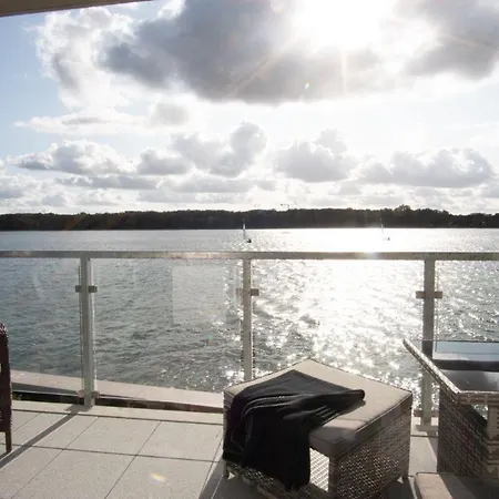 Apartmenthaus-kiki-wohnung-gluecksgefuehle * Heiligenhafen